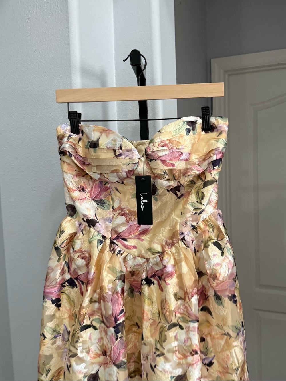 Lulus Kathani Yellow Floral Jacquard Bustier Maxi Dress Size Medium Strapless - Picture 5 of 7